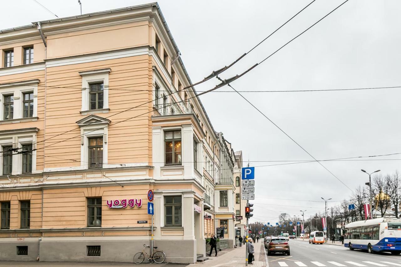 Merkela Design Apartment With Park View Riga Extérieur photo